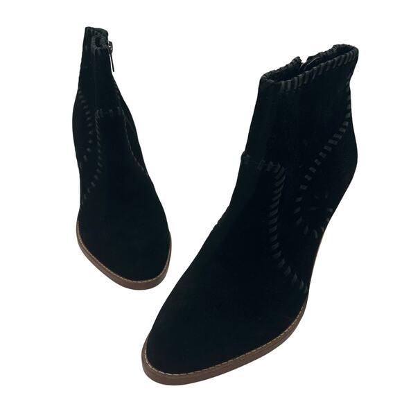 Ivanka Trump Black‎ Suede Western Stitch Block Heel Ankle Boots Zip Size 9 - Picture 1 of 10